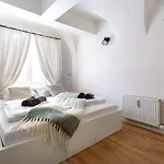 Apartment Noor - Dolce Flair In Center *