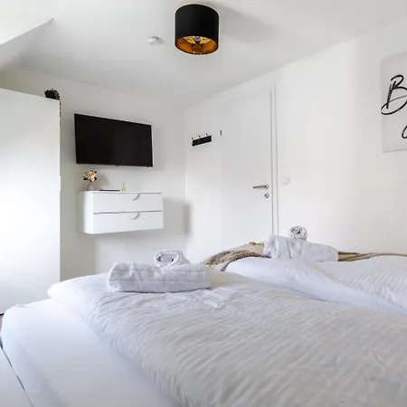 Dolce Flair In Center Apartmán