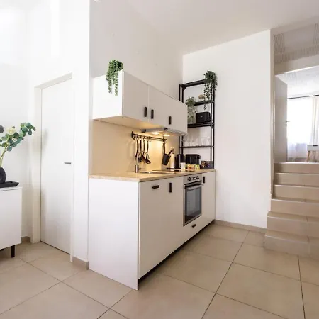 Noor - Dolce Flair In Center Apartman *