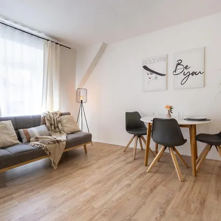 Noor - Dolce Flair In Center Apartman *