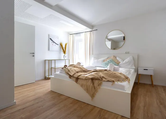 Noor - Dolce Flair In Center アパート