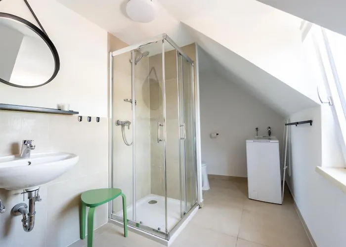 Noor - Dolce Flair In Center アパート