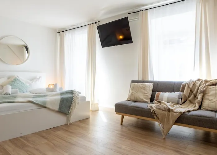 Noor - Dolce Flair In Center アパート *