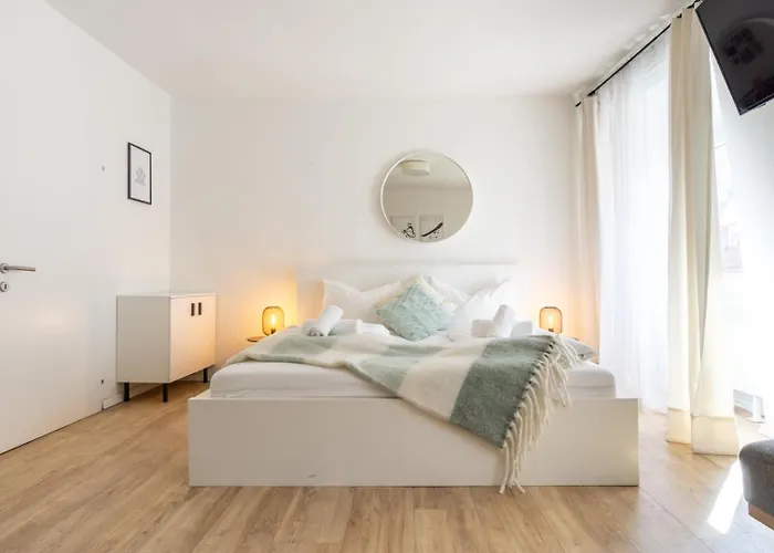 Noor - Dolce Flair In Center * Γκρατς