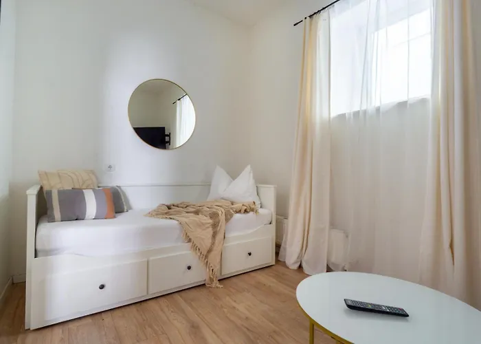 Noor - Dolce Flair In Center Διαμέρισμα