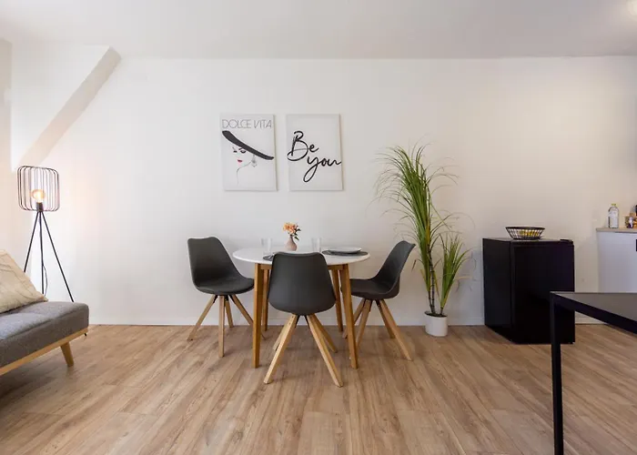 Noor - Dolce Flair In Center グラーツ